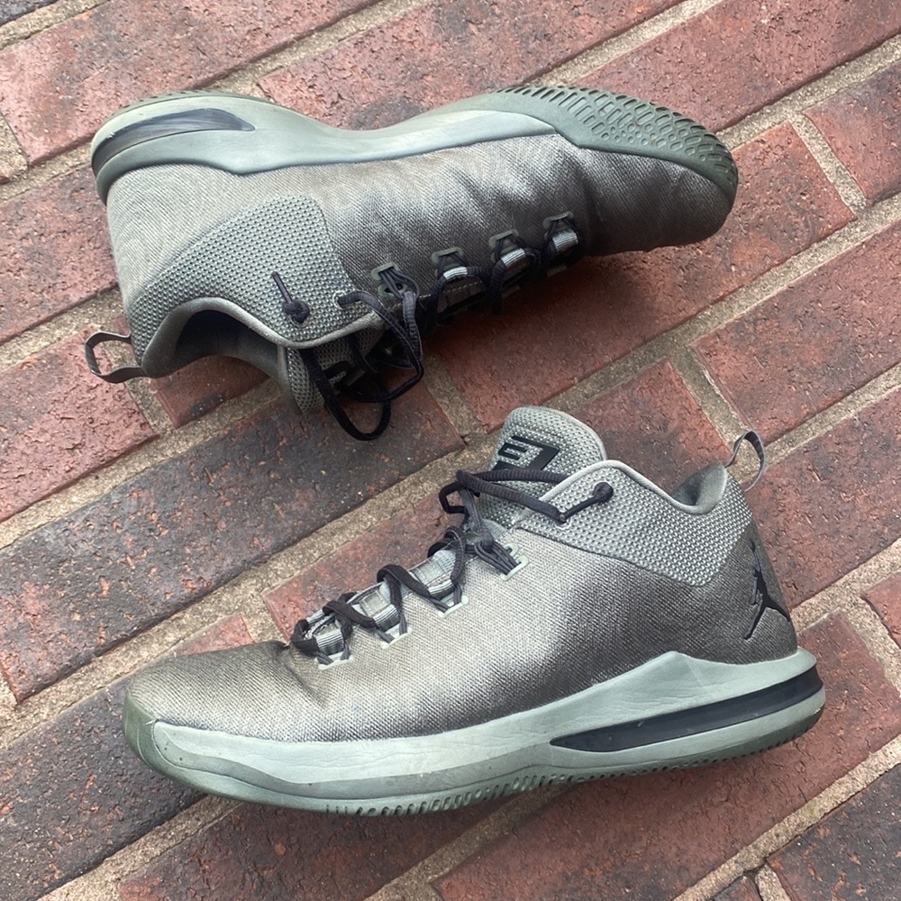 Jordan’s size 11